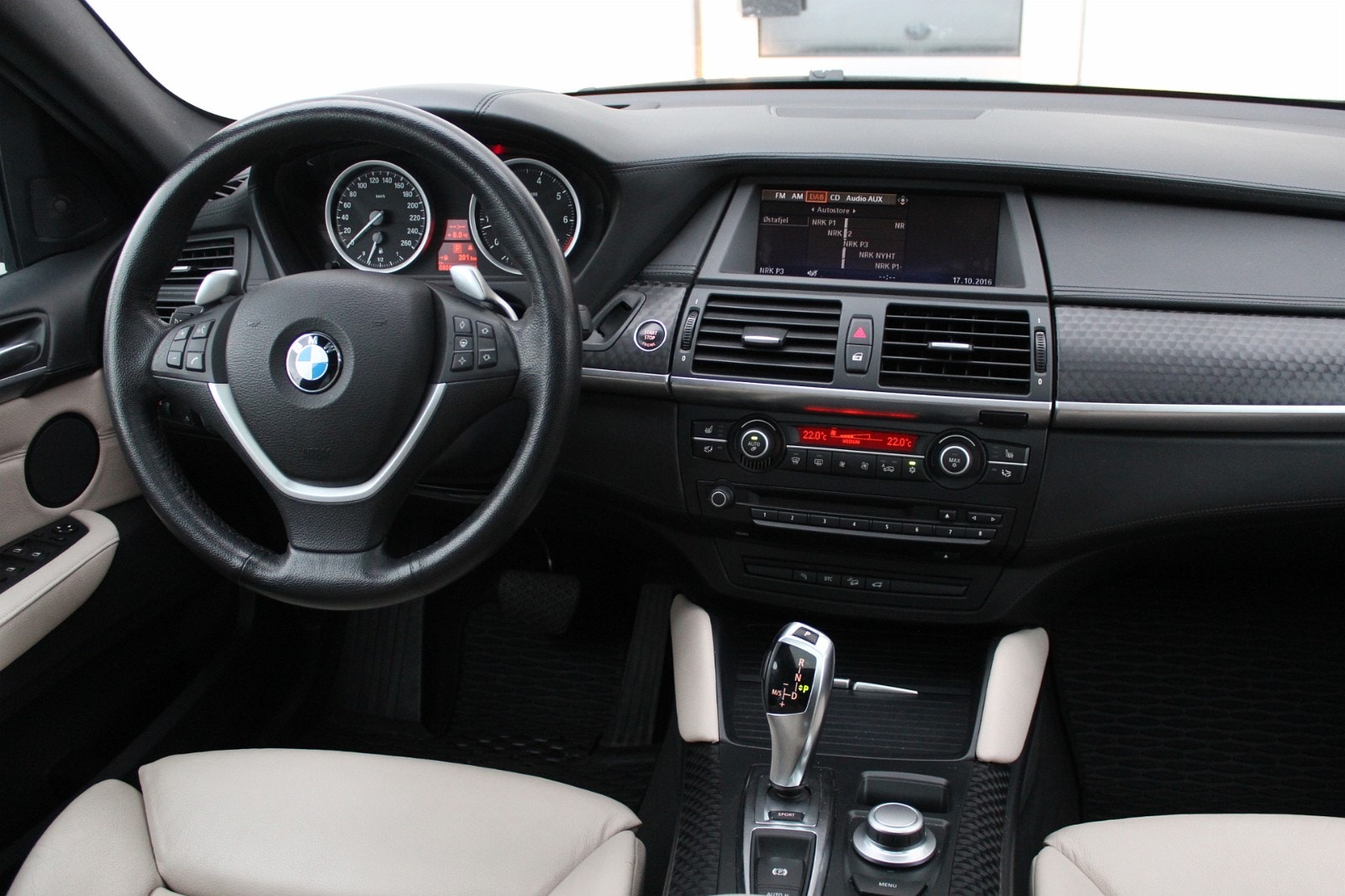 BMW X6 37