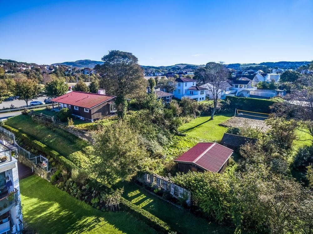 Eiendommen ligger i et etablert område på Kverneland Galleribilde