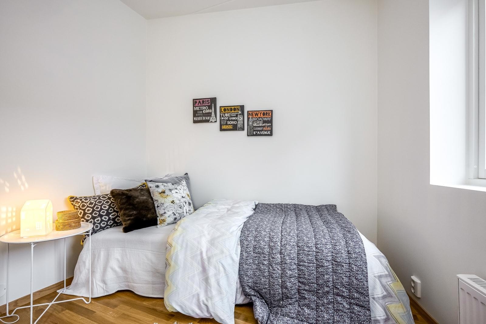 Rommet vil fungere perfekt som barnerom, eventuelt som kontor dersom man skulle behøve det Galleribilde