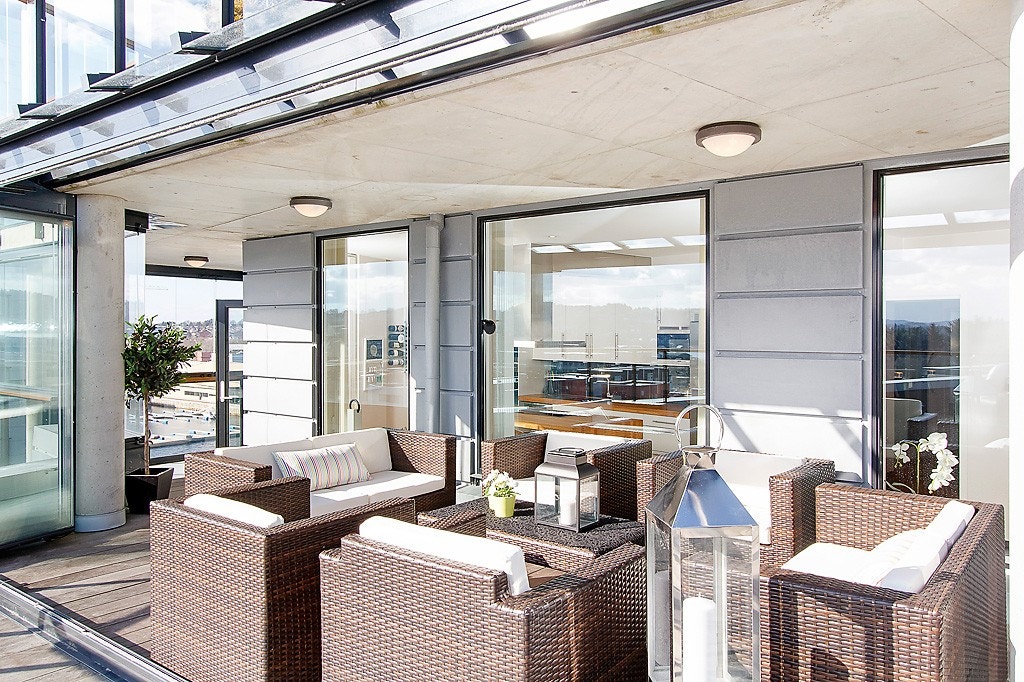 Innglasset terrasse Galleribilde