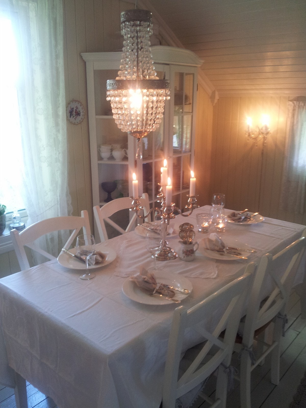 God spiseplass på kjøkkenet Galleribilde