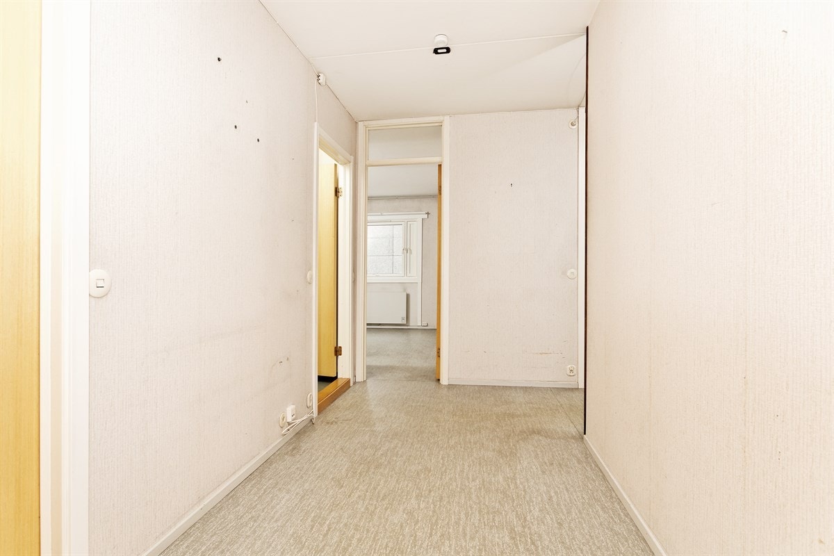 Gang sett fra stue Galleribilde