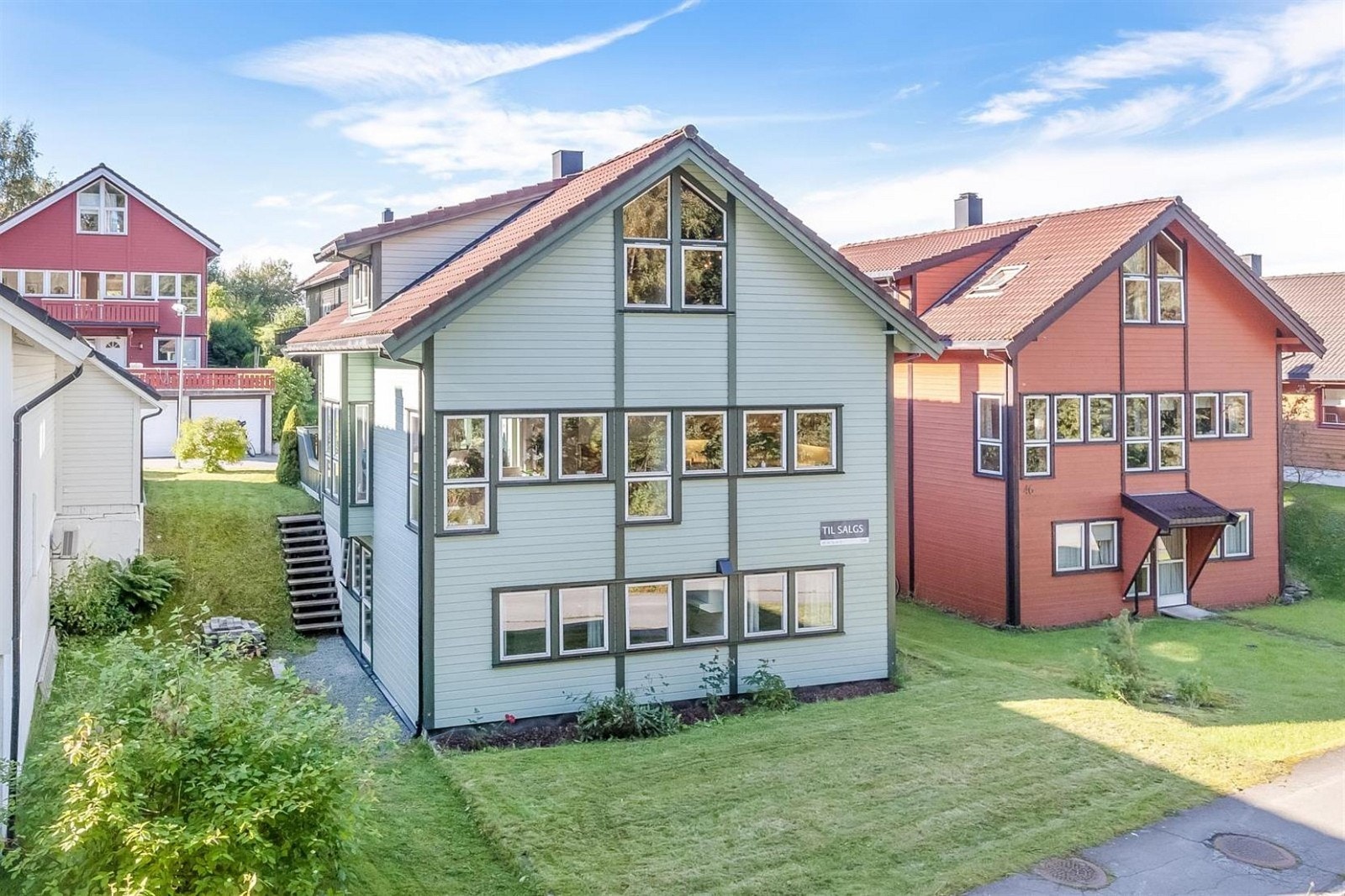 Hyblene ligger i sokkeletasjen på bakkeplan Galleribilde