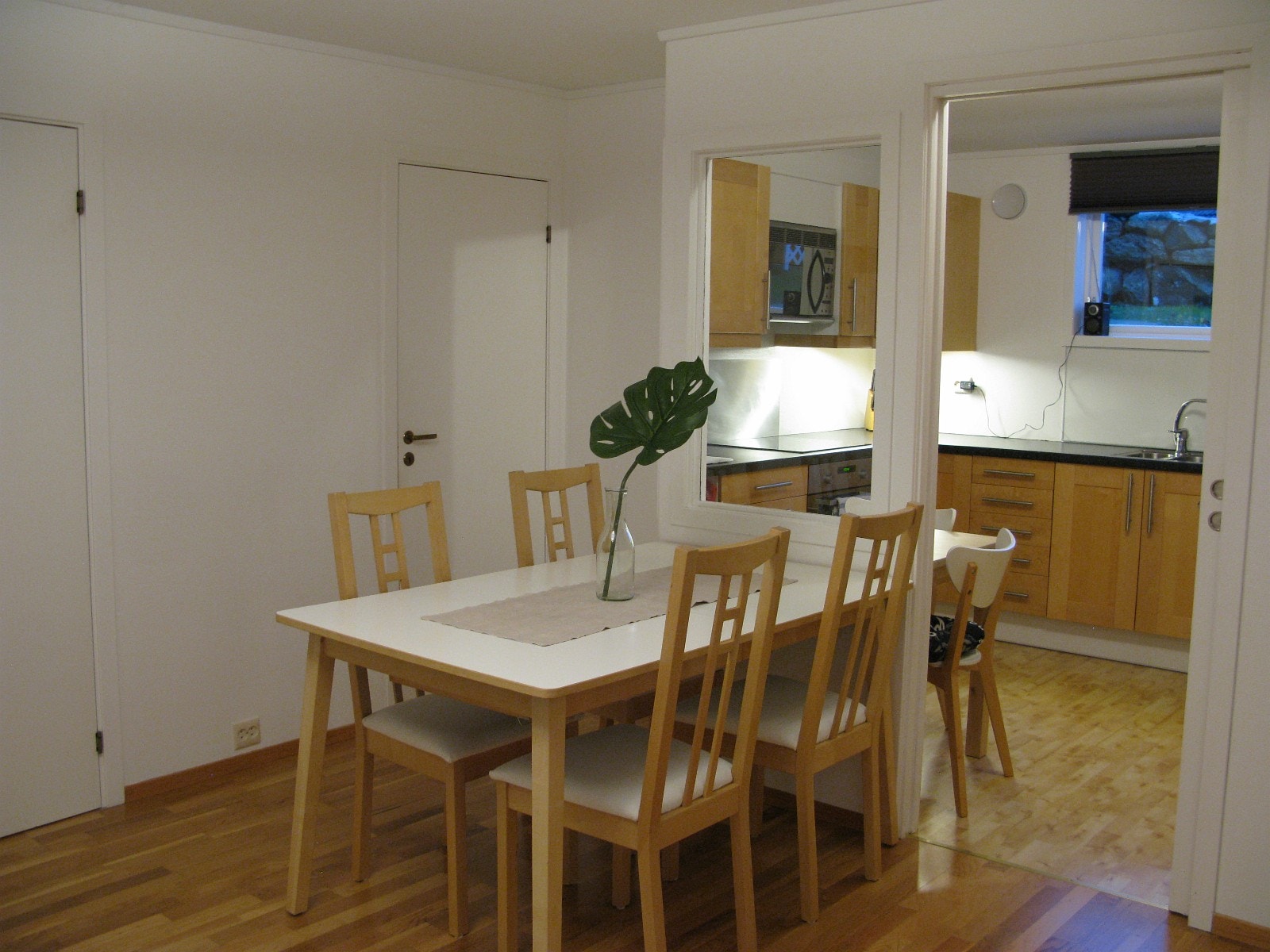 Spisestue 2 Galleribilde