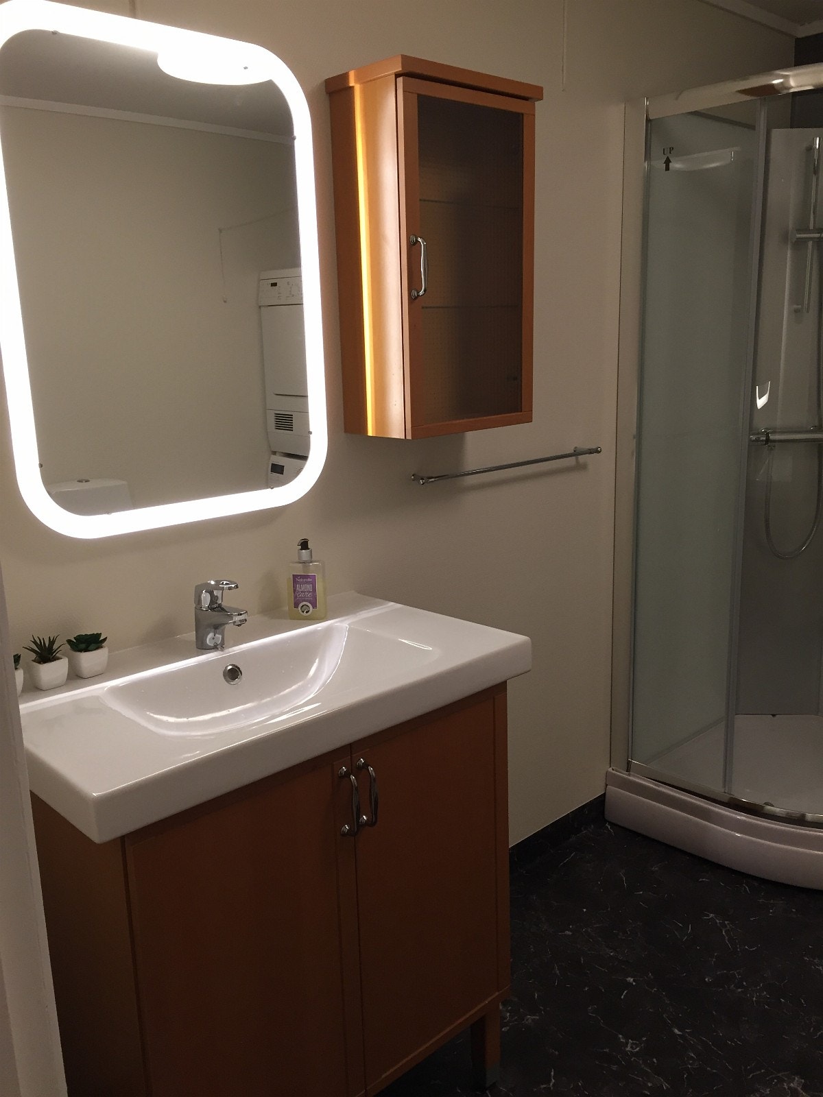 Baderom 1 Galleribilde