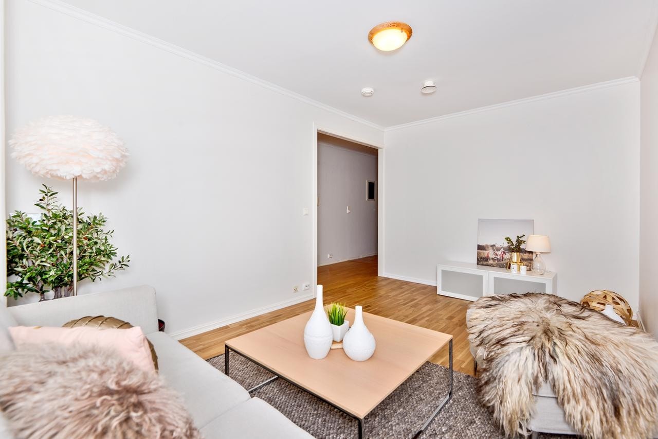 Stue/soverom - har blitt brukt til stue, men er per i dag satt inn en dobbeldør Galleribilde