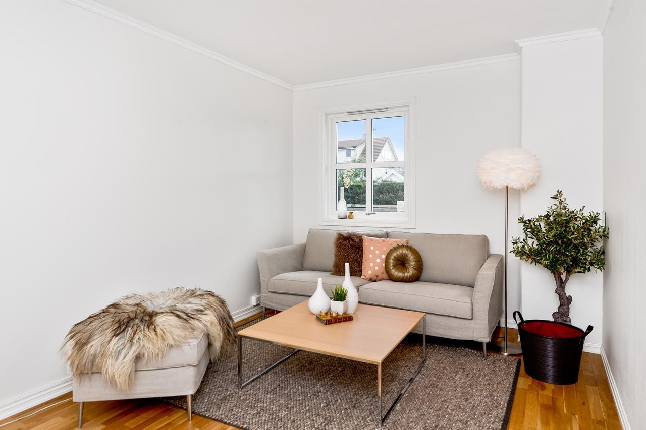 Stue/soverom Galleribilde