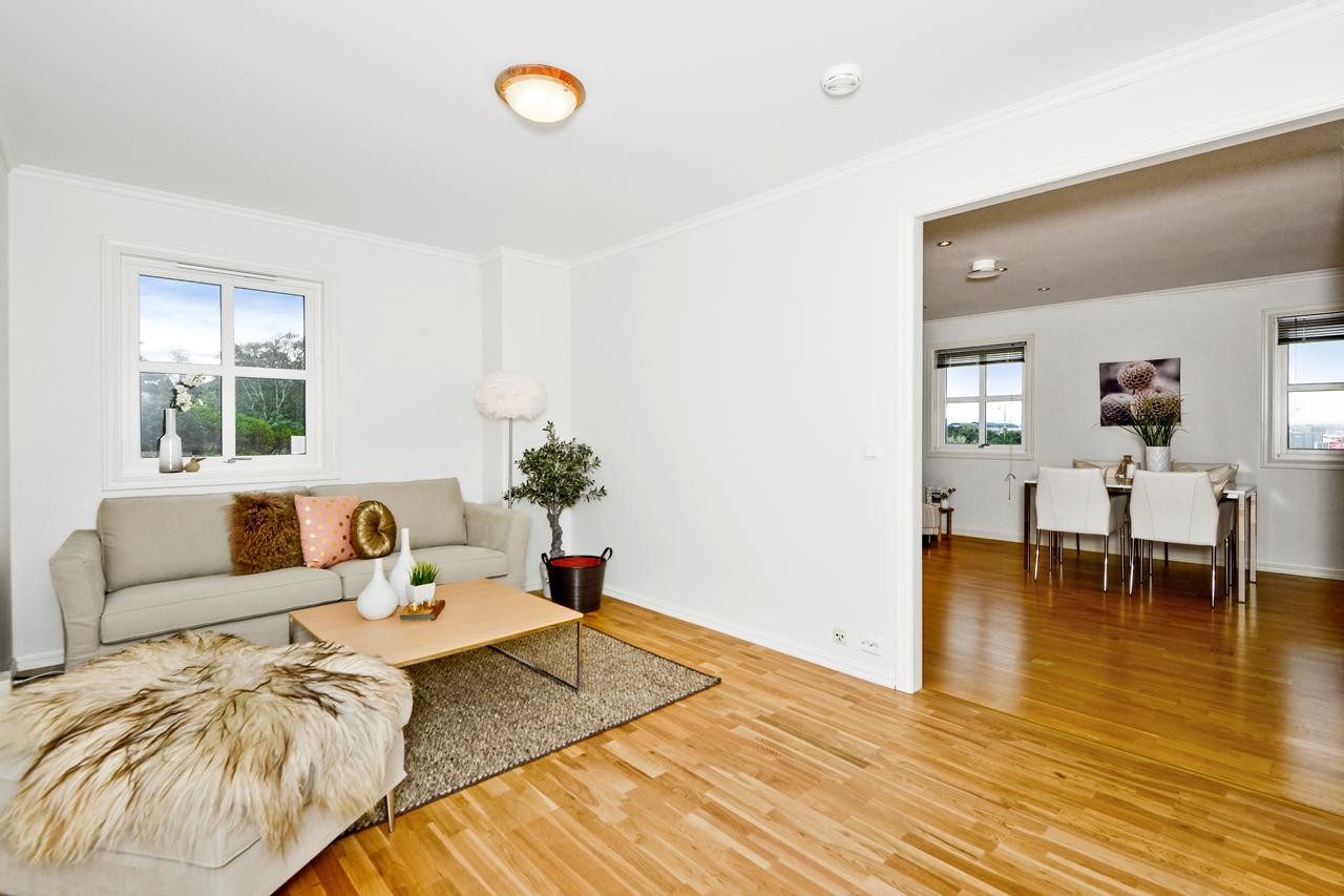 Stue/soverom Galleribilde