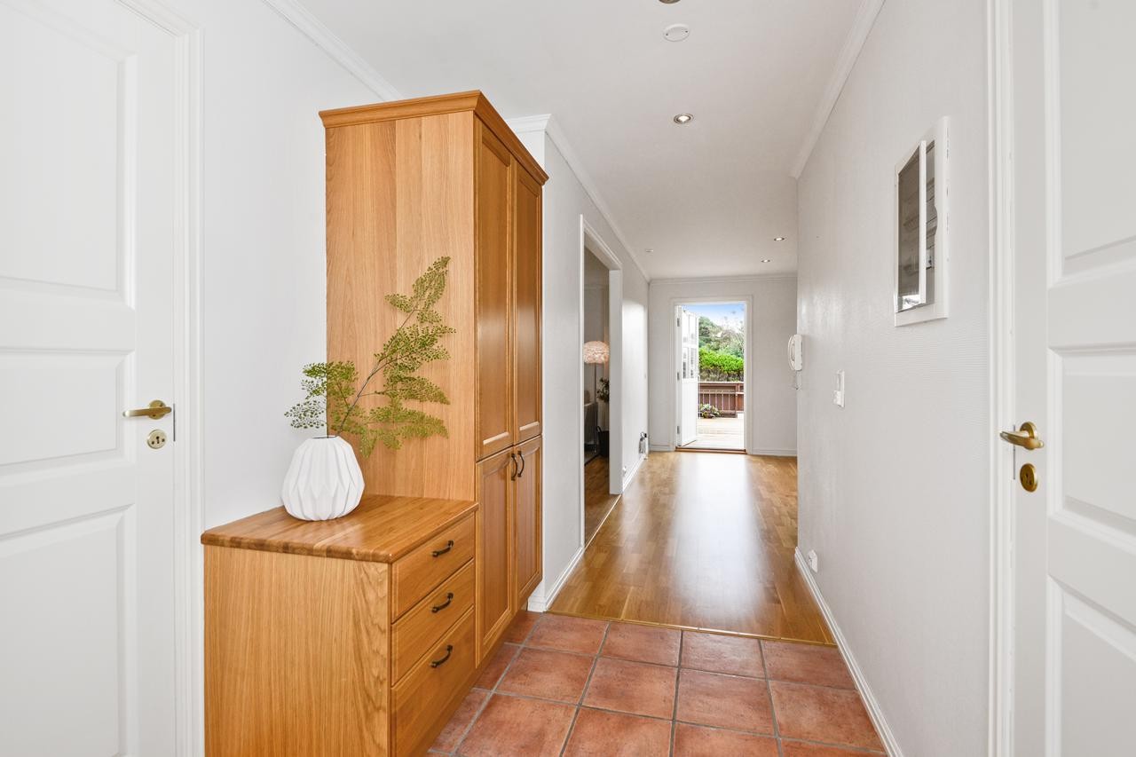 Gang/entré Galleribilde