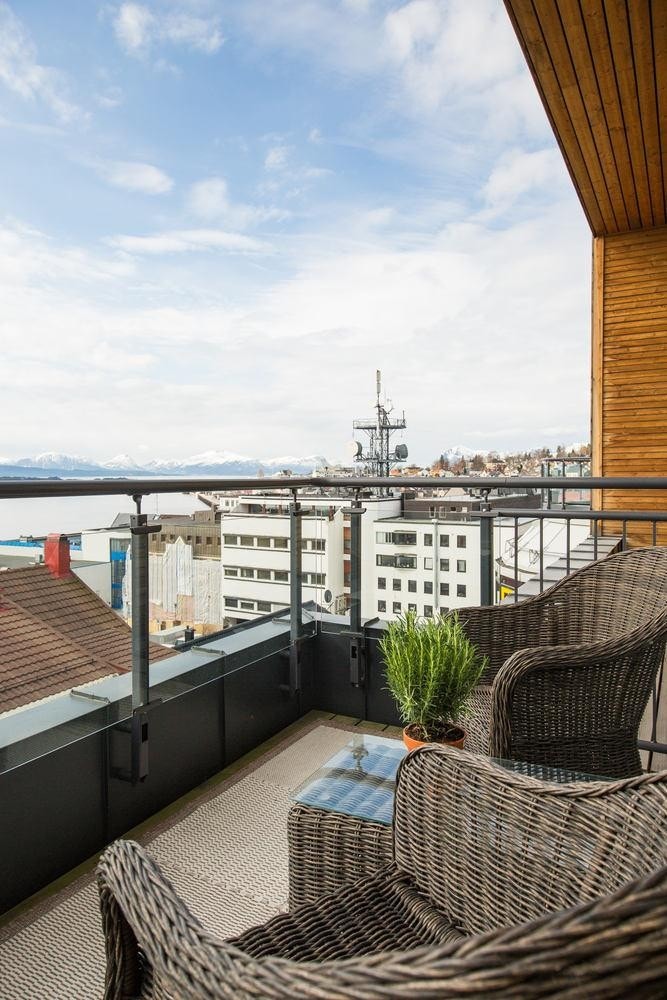 Øvre veg 30-10 Galleribilde