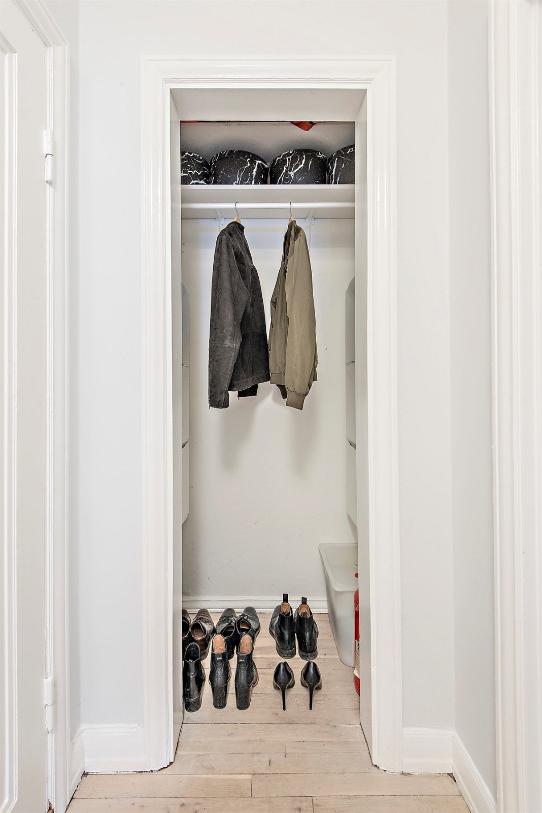 Innebygget garderobe Galleribilde