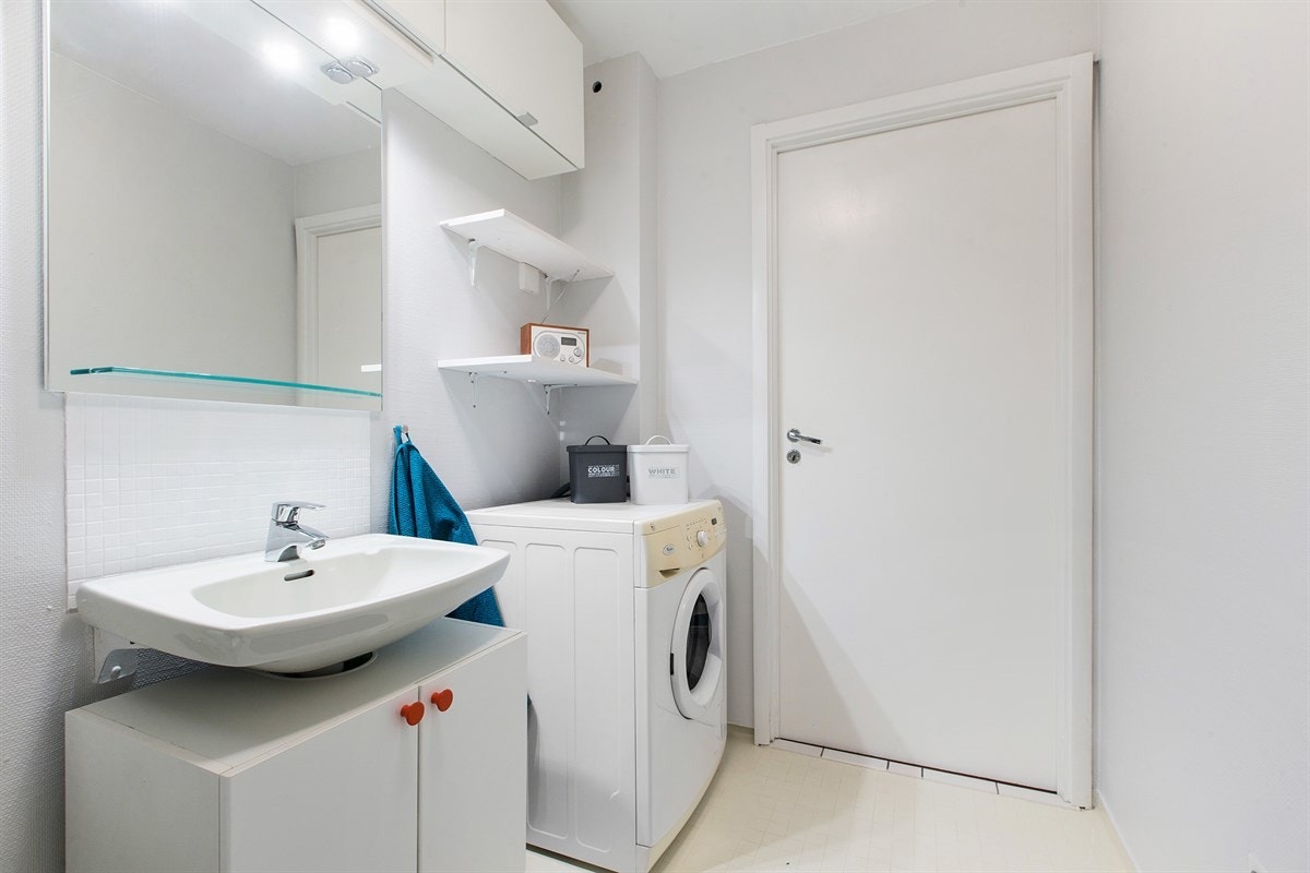 På siste generalforsamling ble det vedtatt å fornye/modernisere borettslagets bad og tilknyttede rør, et arbeid som antas å starte i 2017. Galleribilde