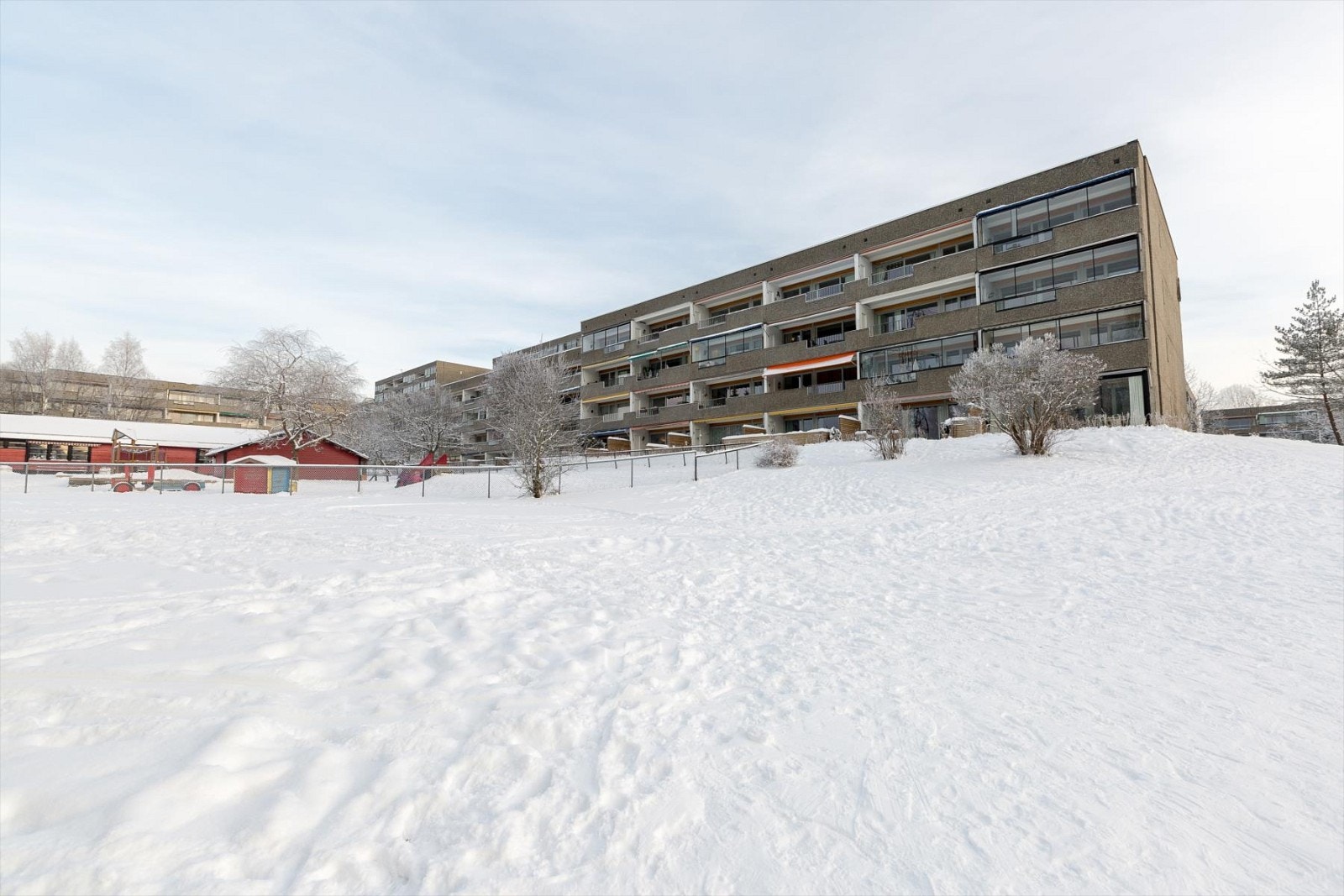 Fasade terrasse. Galleribilde