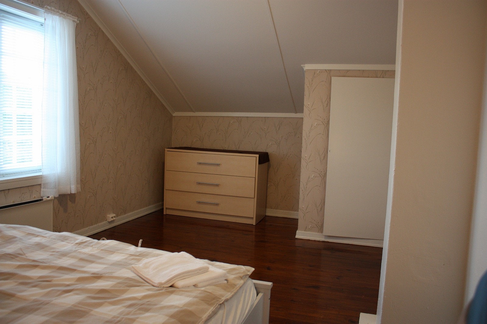 Sov 3 - ca 12kvm gulvareal (skråtak) Galleribilde