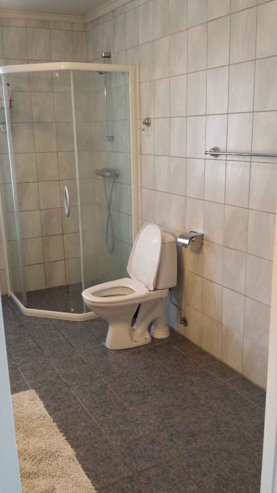 Toalett / dusj Galleribilde