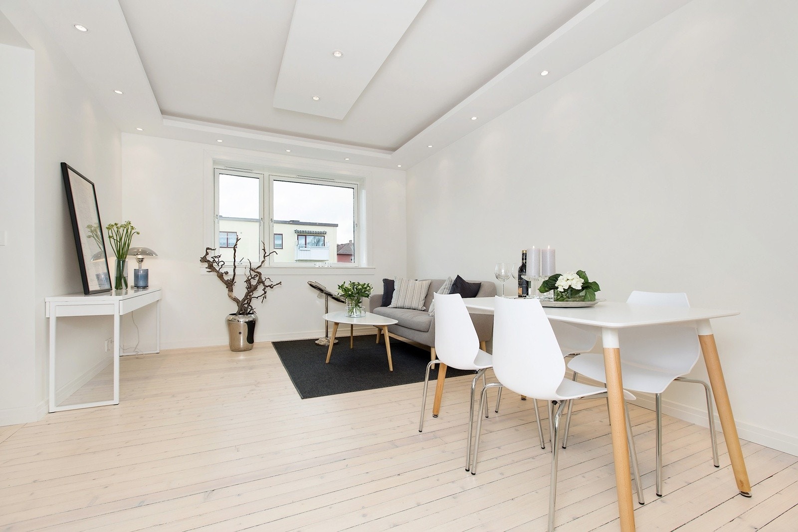 Åpen løsning mellom kjøkken og stue Galleribilde