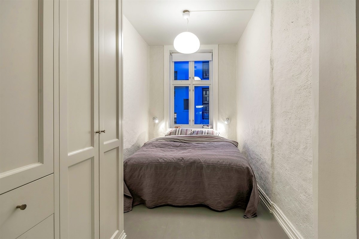 Leiligheten har to lyse og gode soverom med garderobeløsning på begge. Galleribilde