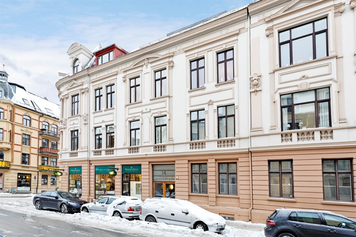 Fasade. Galleribilde