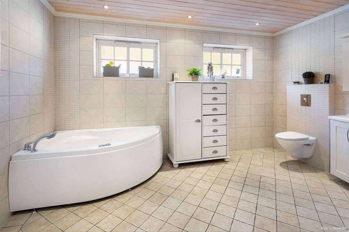 Delikat bad for den kresne i 2.etg. Galleribilde