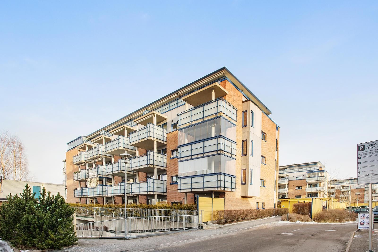 3-roms hjørneleilighet i 4. etasje. Galleribilde