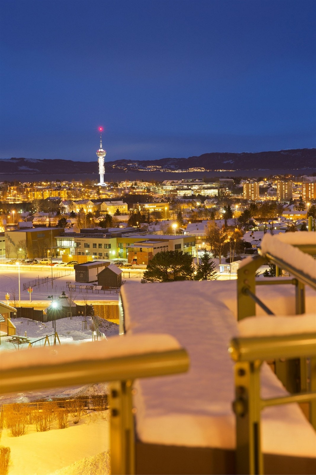 PROA Eiendomsmegling - Utsikt mot Tyholttårnet. Galleribilde