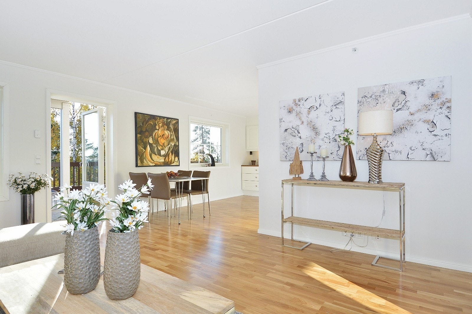 Illustrasjonsfoto Galleribilde