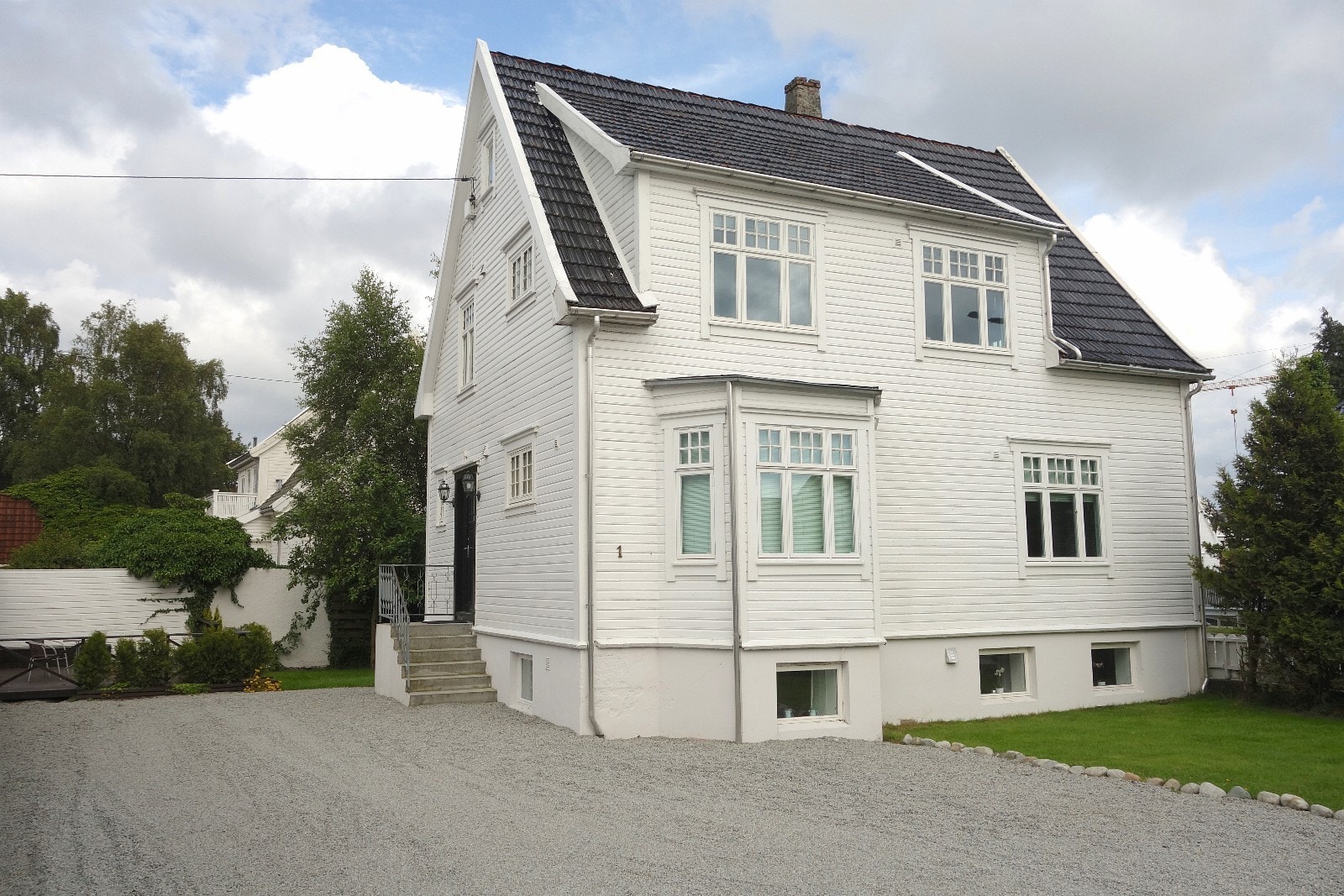Leiligheten, 2 etg og 3 etg Galleribilde