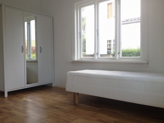 Room 2 Galleribilde