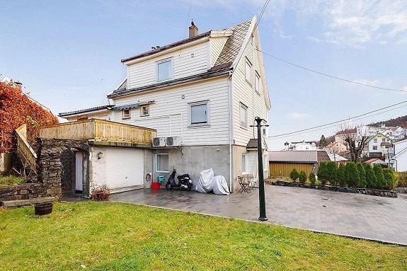 1 Parkeringsplass inkludert i leien Galleribilde