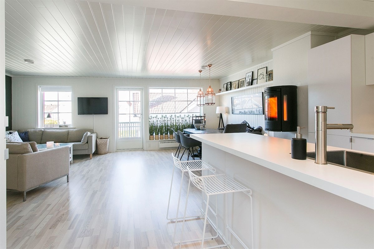 PrivatMegleren/v Marius Lundeberg Enger har gleden av å presentere Vogmannsgate 8e - En lys, lekker og moderne leilighet over 2 plan. Galleribilde