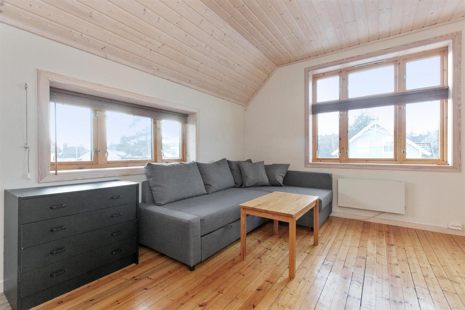 Stort og romslig soverom 2.etasje. Galleribilde