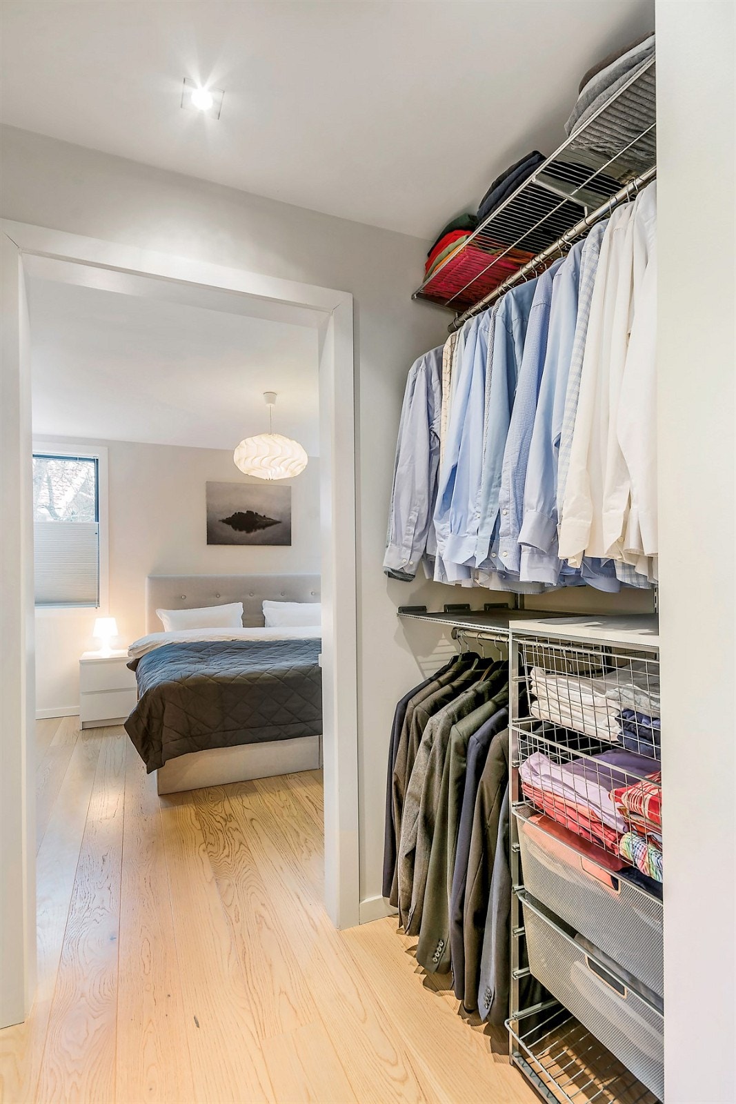 Garderobe Galleribilde