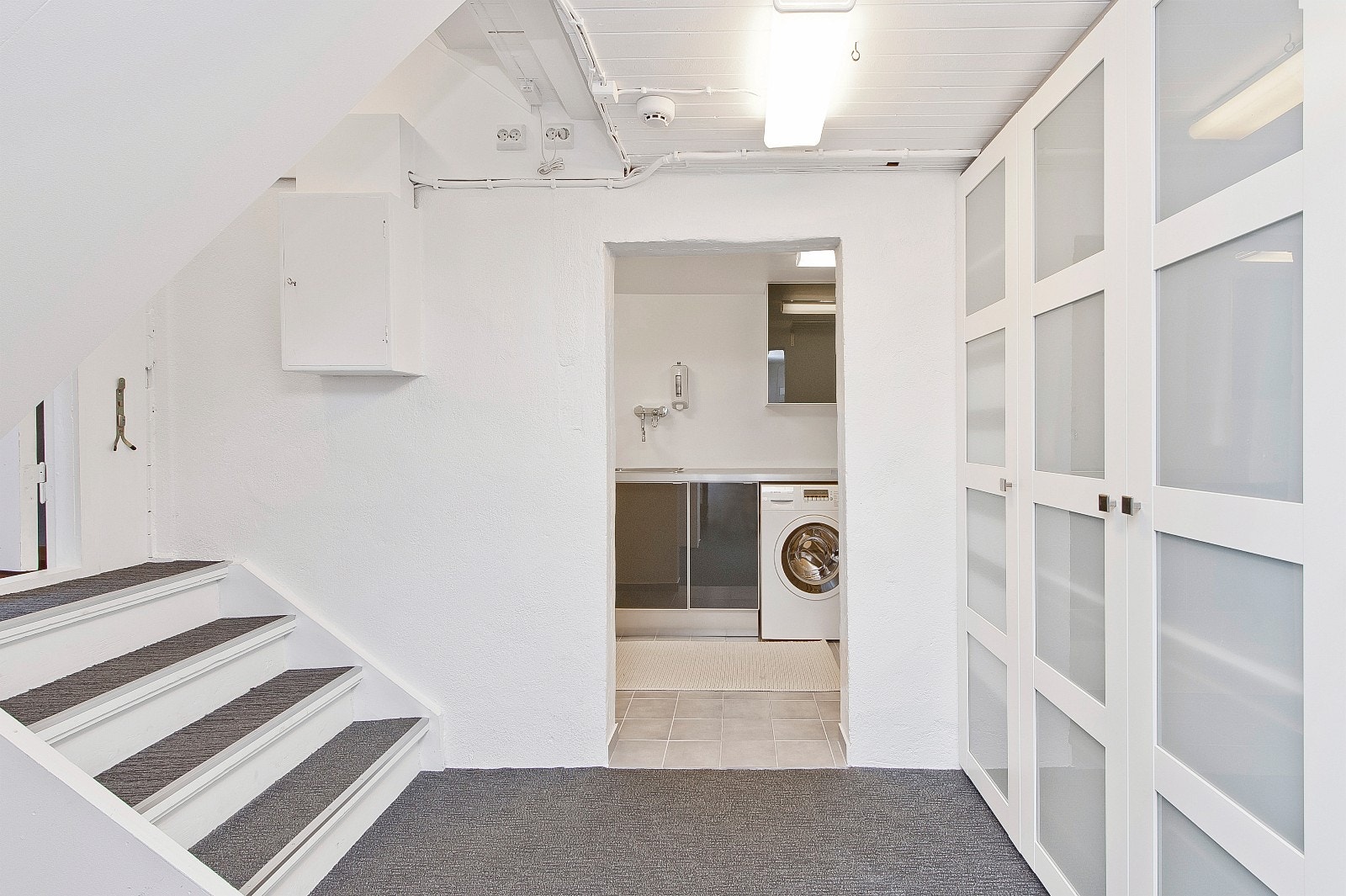 Hobbyrommet / boden i underetasjen. Galleribilde