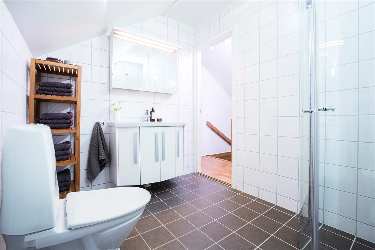 Bad - Loftsetasje Galleribilde