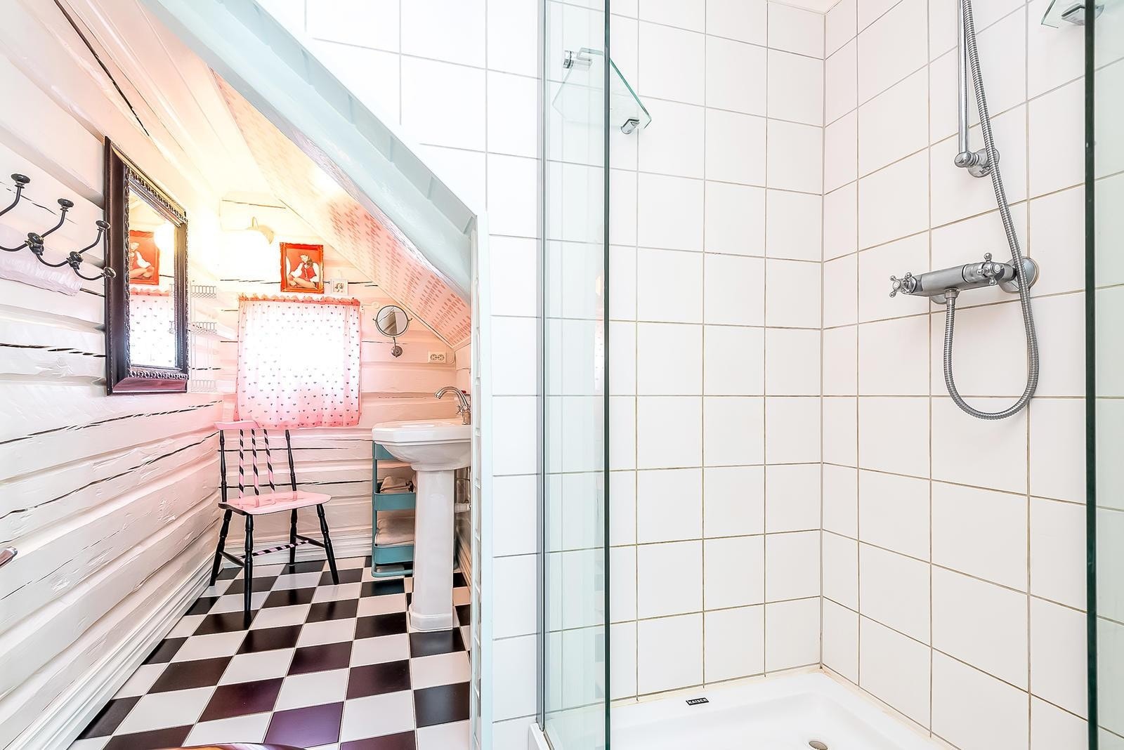 bad (1) Galleribilde