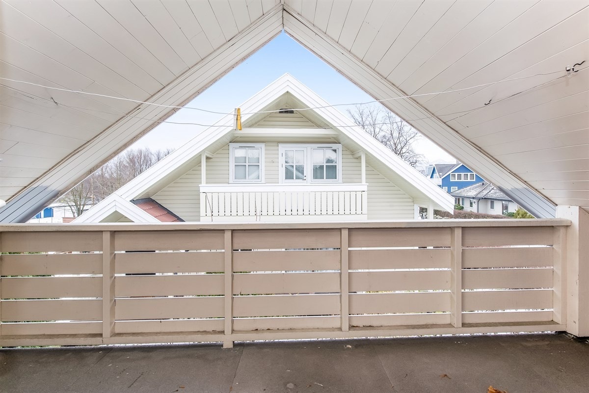 Luftebalkong Galleribilde