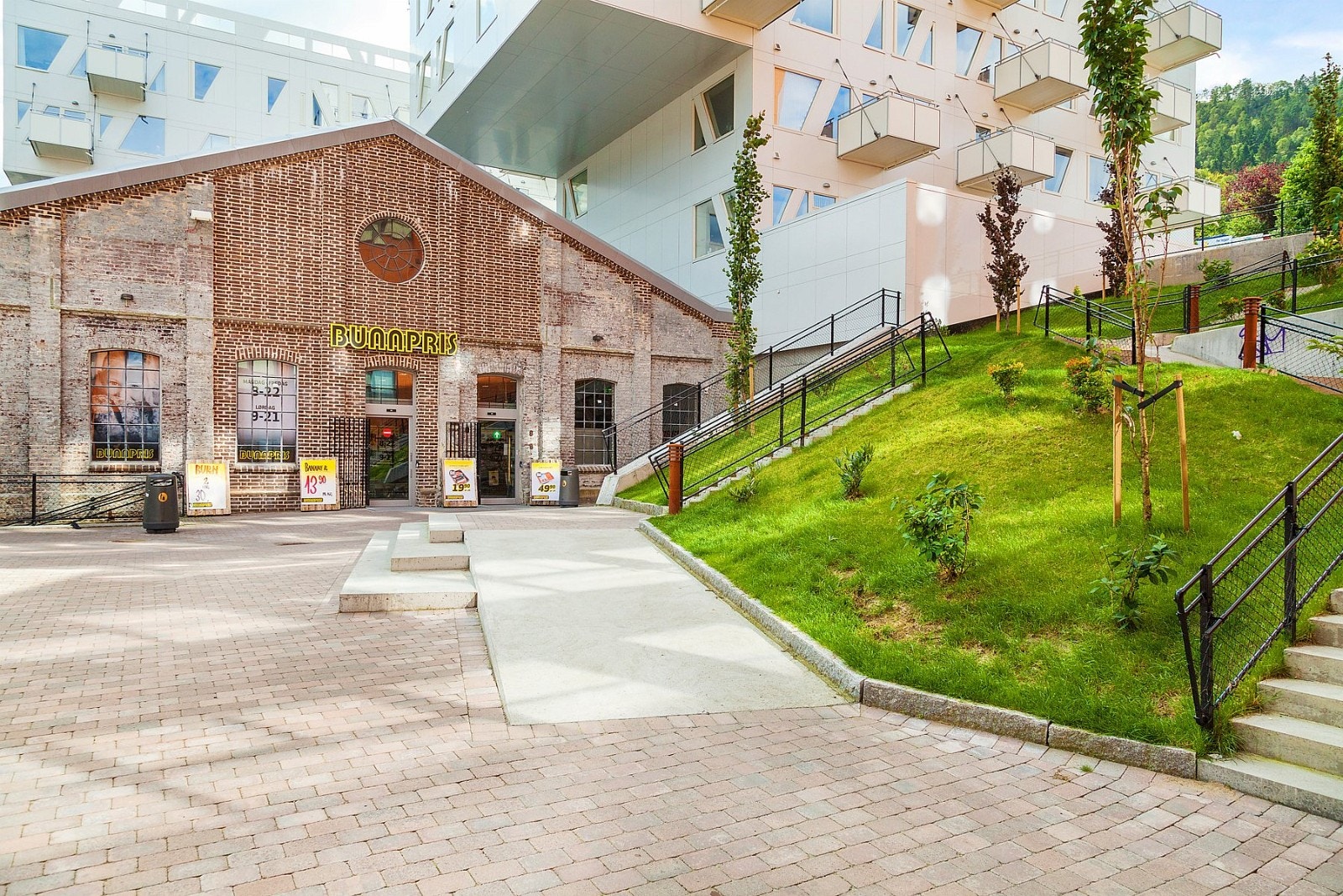 Butikk like ved Galleribilde