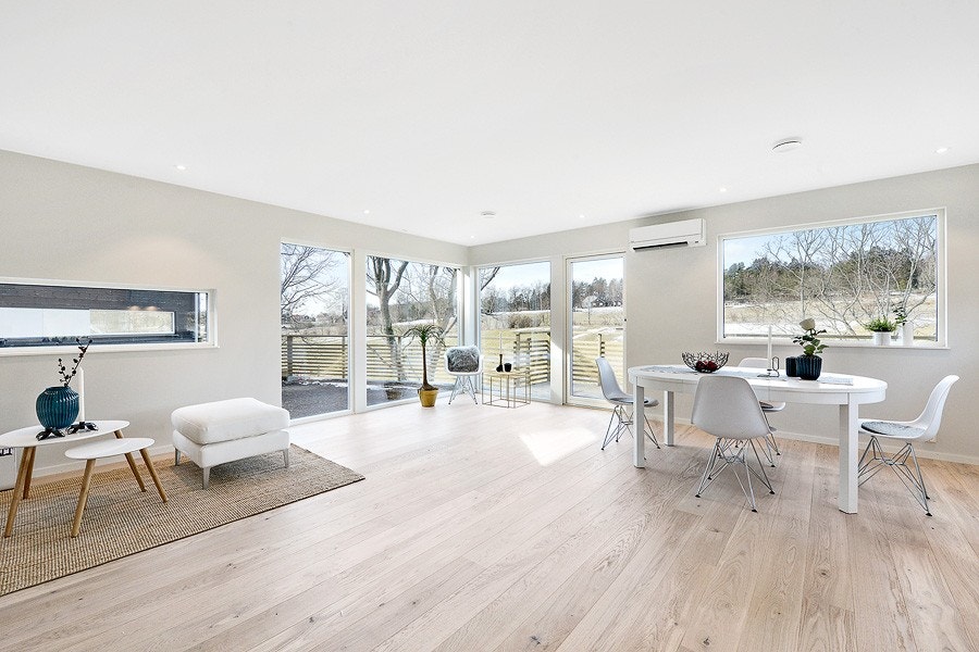 Fra allrommet har man pent utsyn mot vest Galleribilde