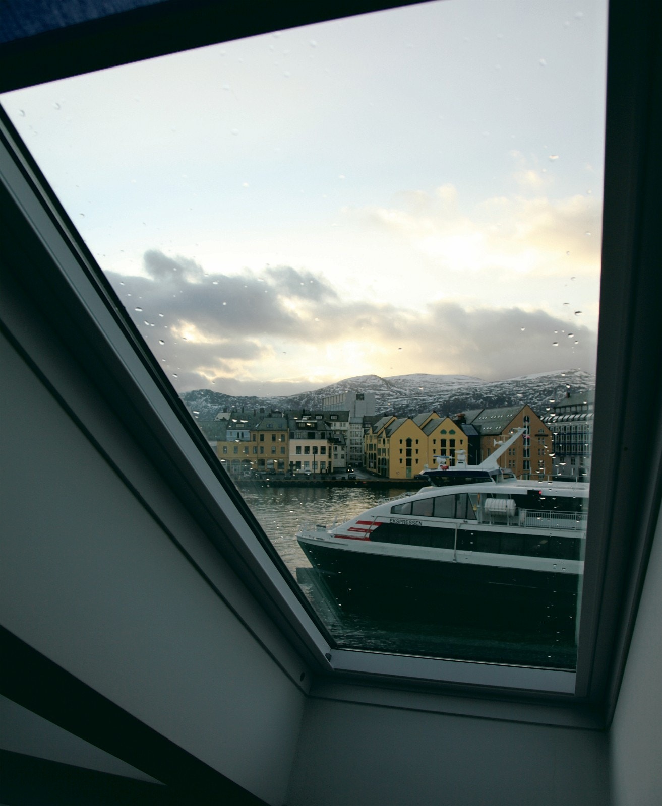 Utsikt mot indre havn - østseksjon Galleribilde