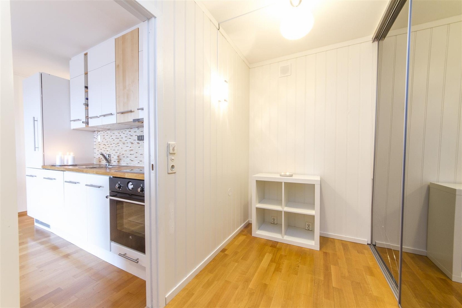 Soverom/Alkove. Galleribilde