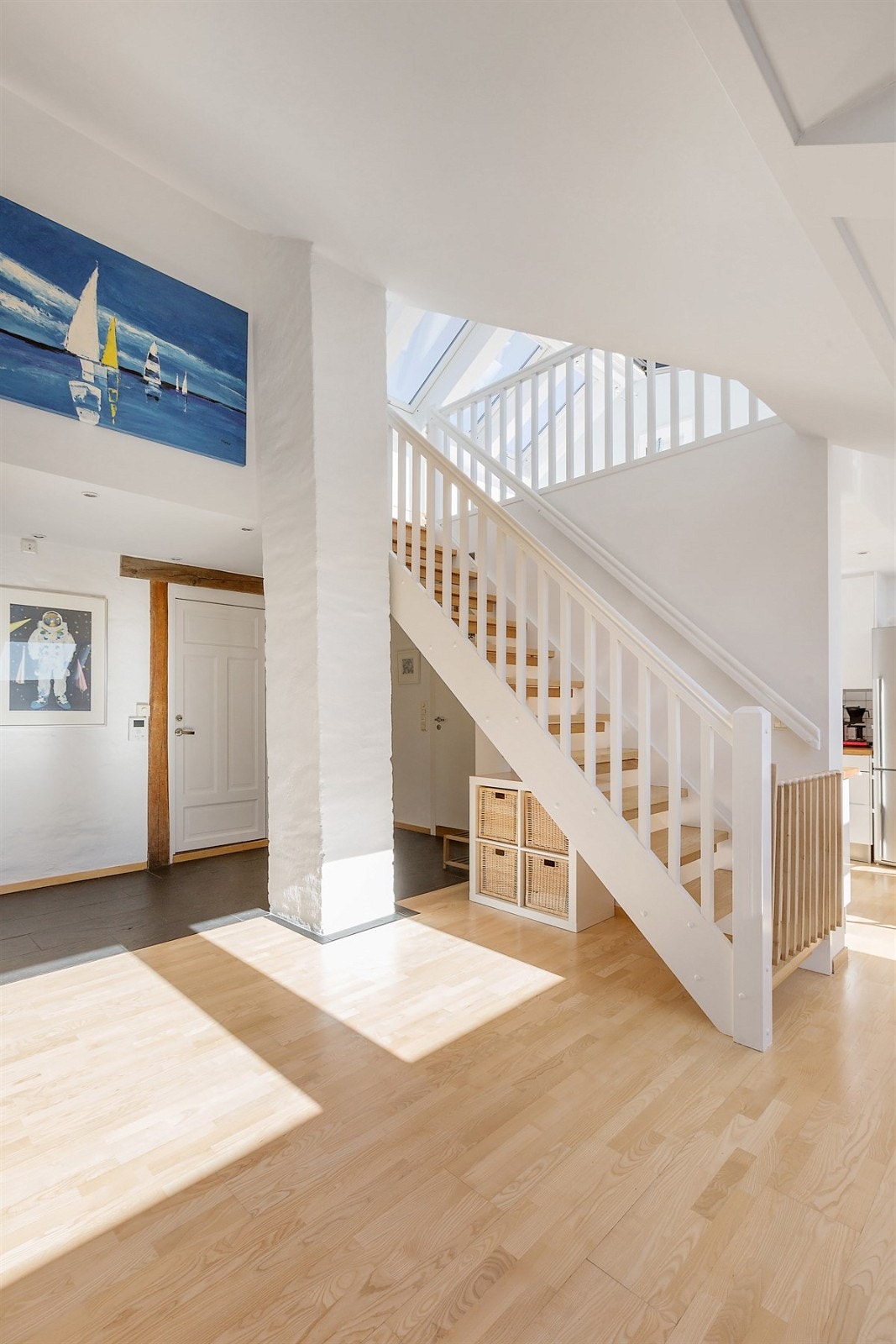 Fra spisestuen mot gang/entre. Galleribilde