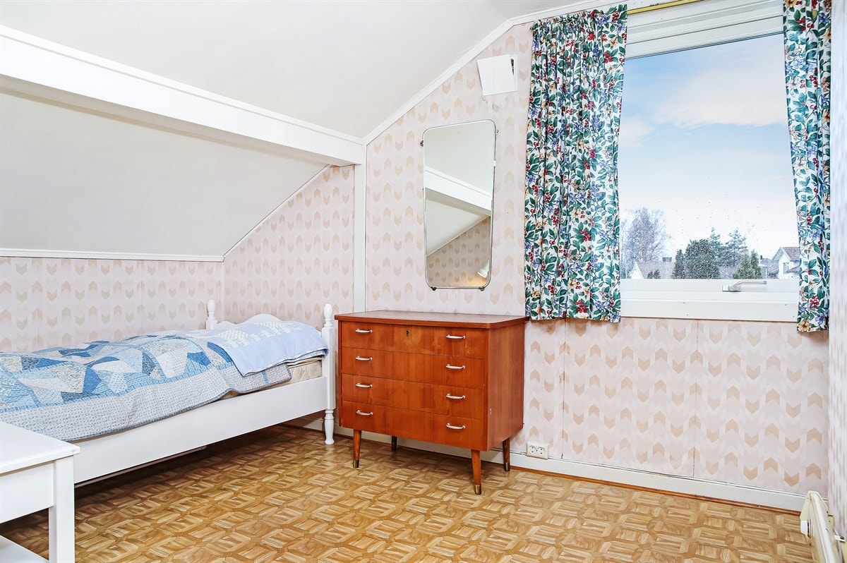 Soverom 2.etg. Galleribilde