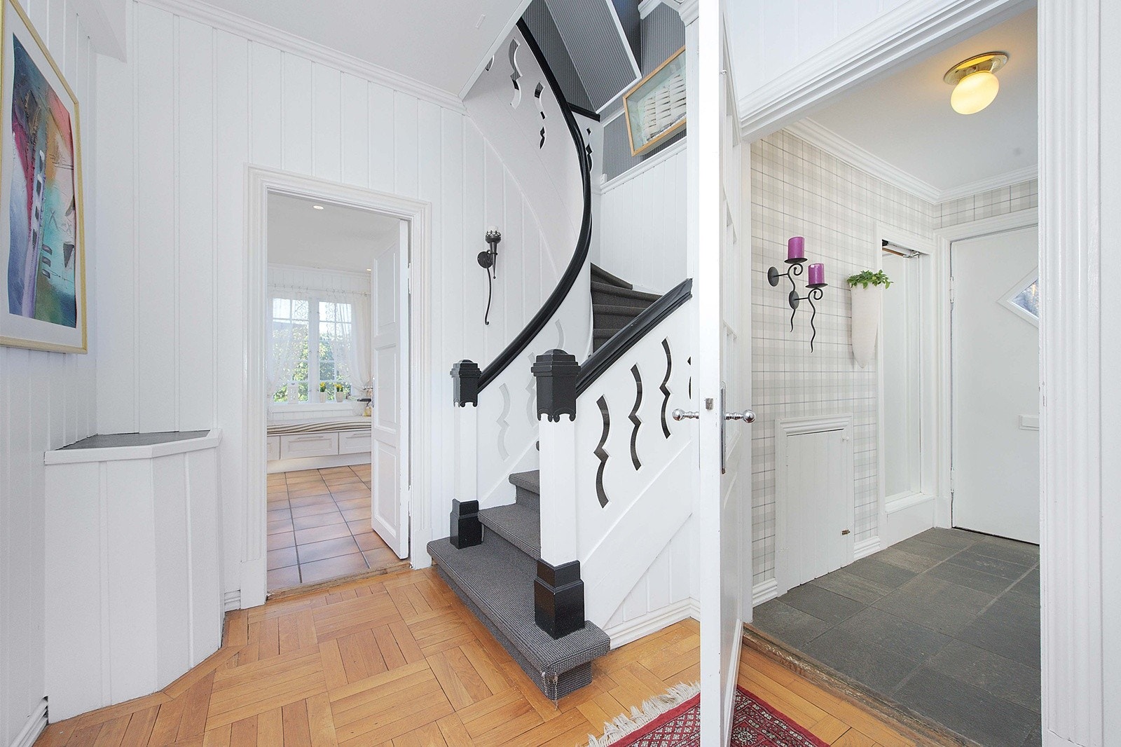 Hall med flott trapp Galleribilde