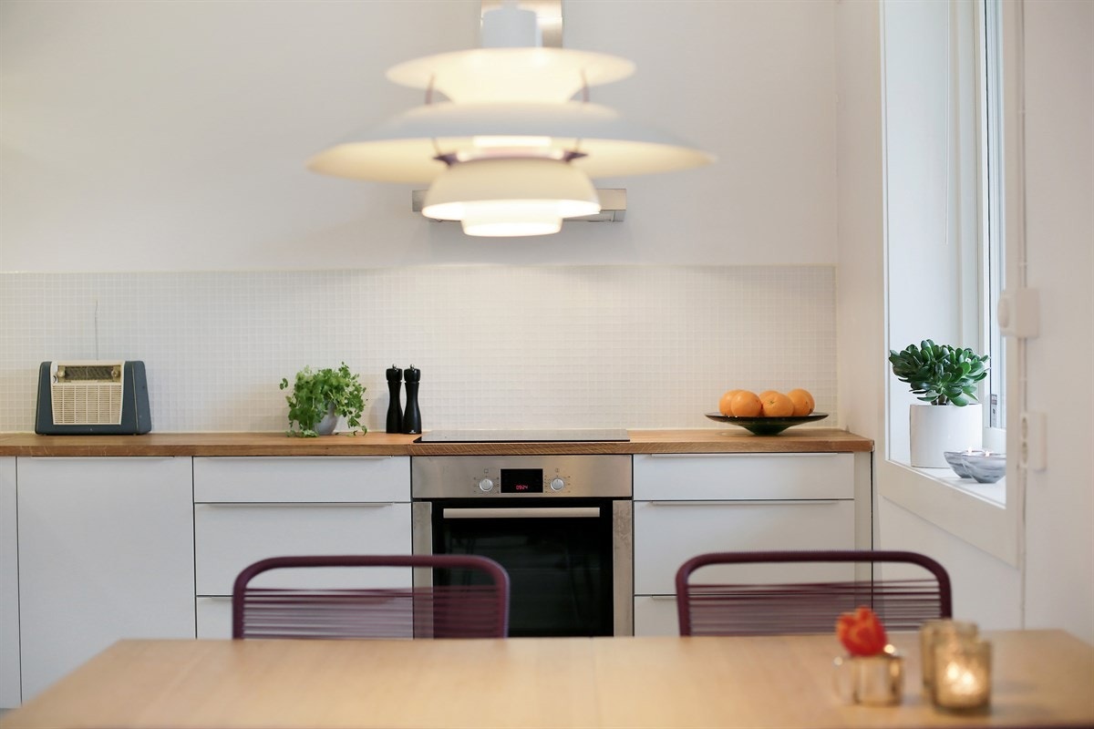 Velkommen til idylliske Keyserløkka og denne lekre 3-roms leiligheten i Eindrides vei 3! Galleribilde