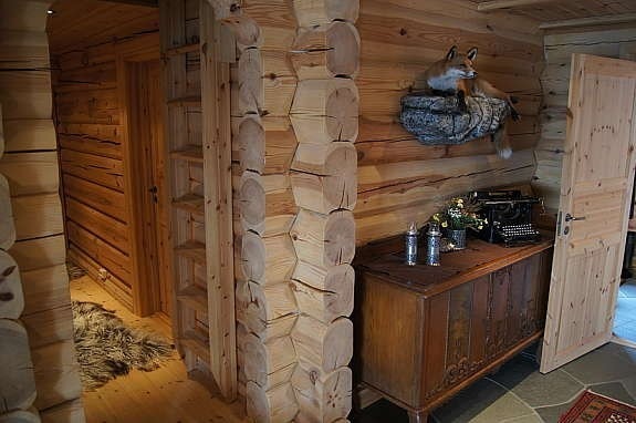 Gang mot soveromsfløy. Galleribilde