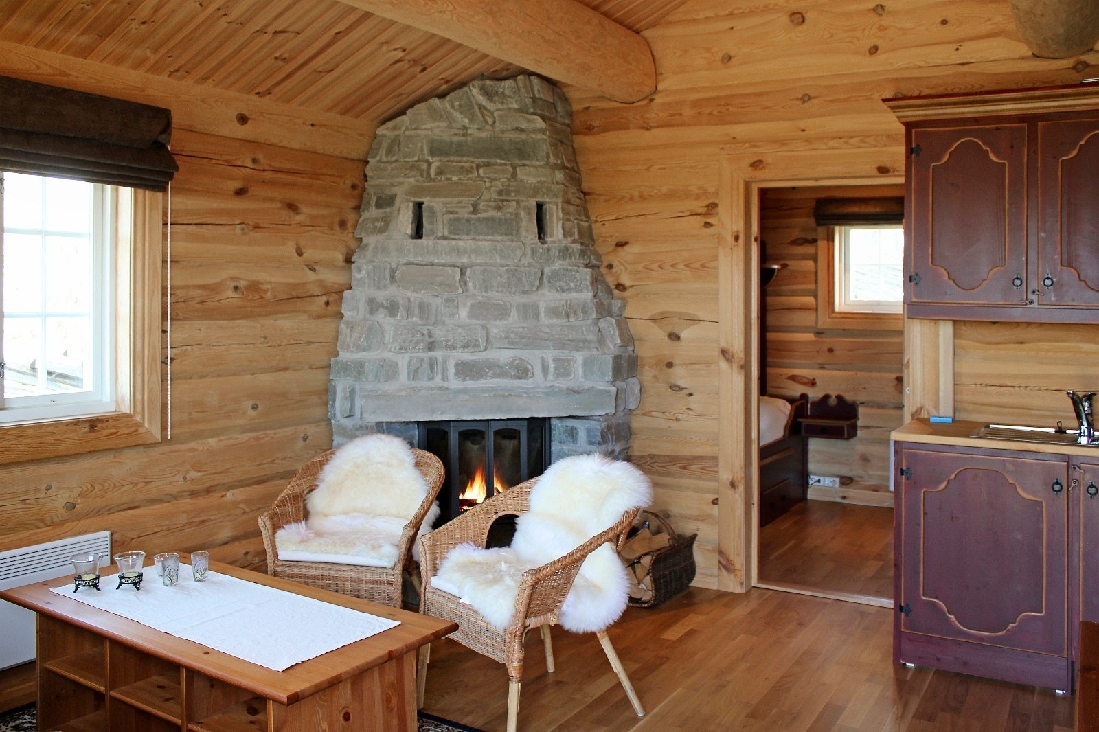 Stue/kjøkken i annekset. Galleribilde