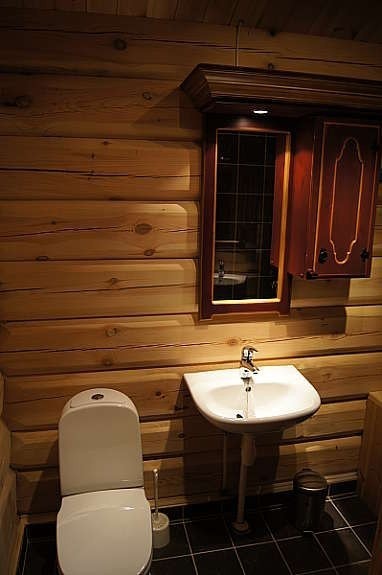 Bad i anneks. Galleribilde