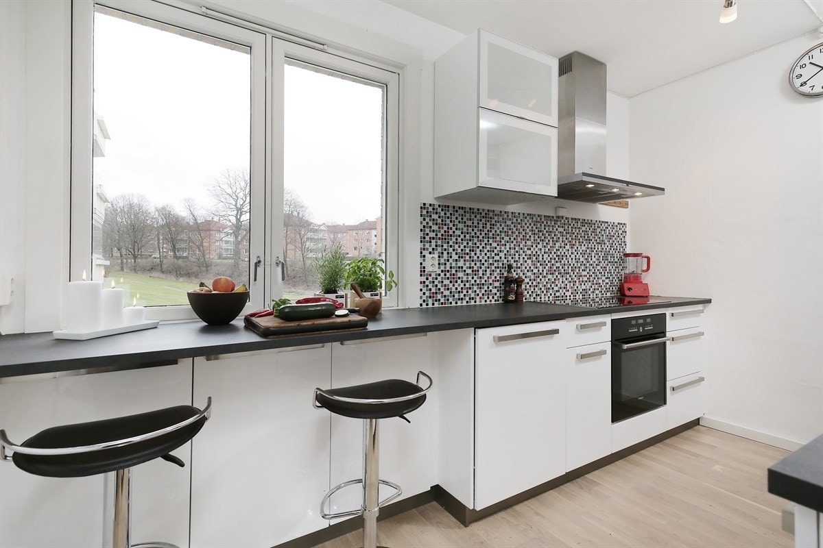 Et fantastisk rom. Nydelig utsikt over parkområdet. Galleribilde