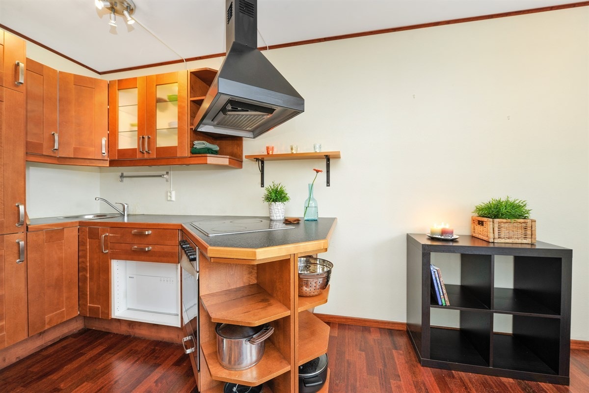 Åpen løsning til kjøkken gir god romfølelse og bra utnyttelse av arealet Galleribilde