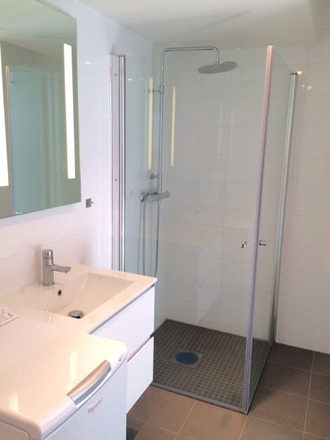 Flislagt dusjhjørne Galleribilde